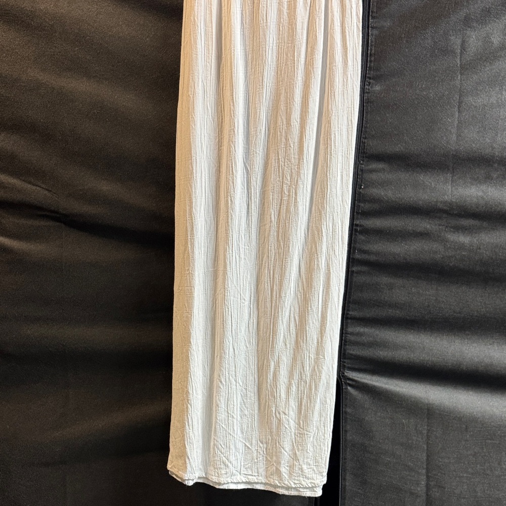 Boho White Maxi Dress with Collar - Picture 4 of 7